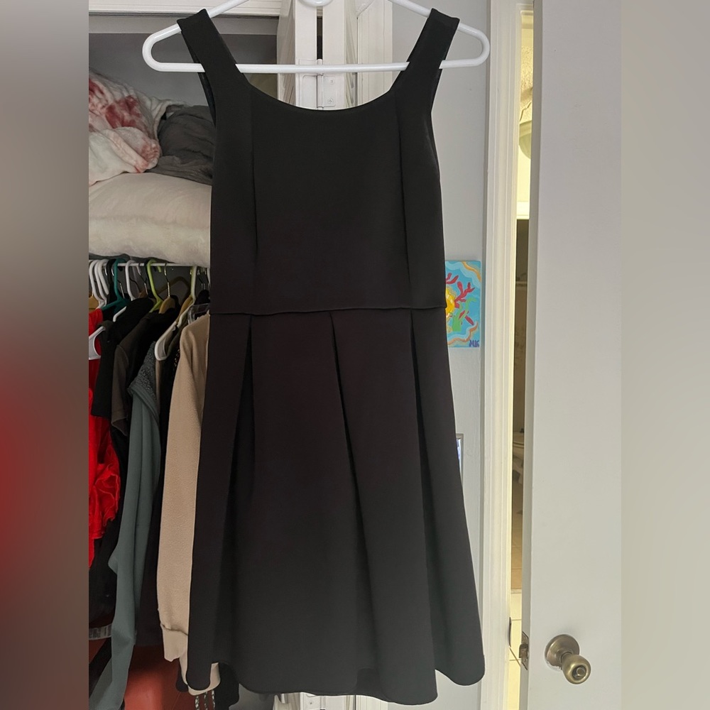 Size 8 gently used black dress from express
